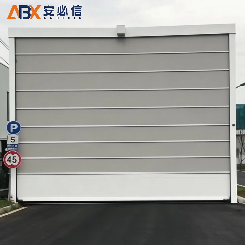 三亚高速堆积门